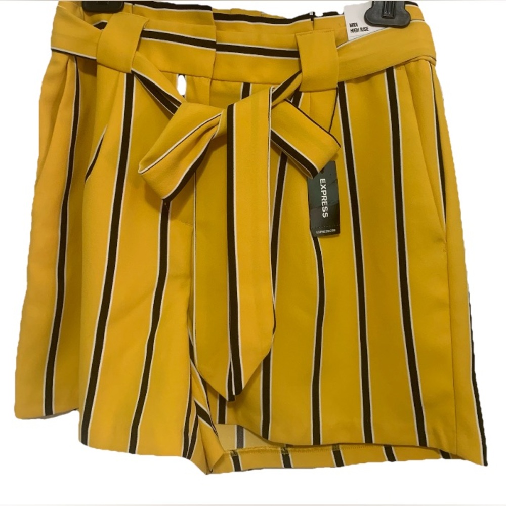 Express Shorts Women’s Size 4 Midi High Rise Autumn Yellow Navy Blue Striped NEW